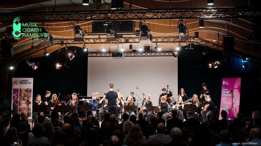 Premiere des ersten jahrgangs der musik-coach hamburg Ausbildung
